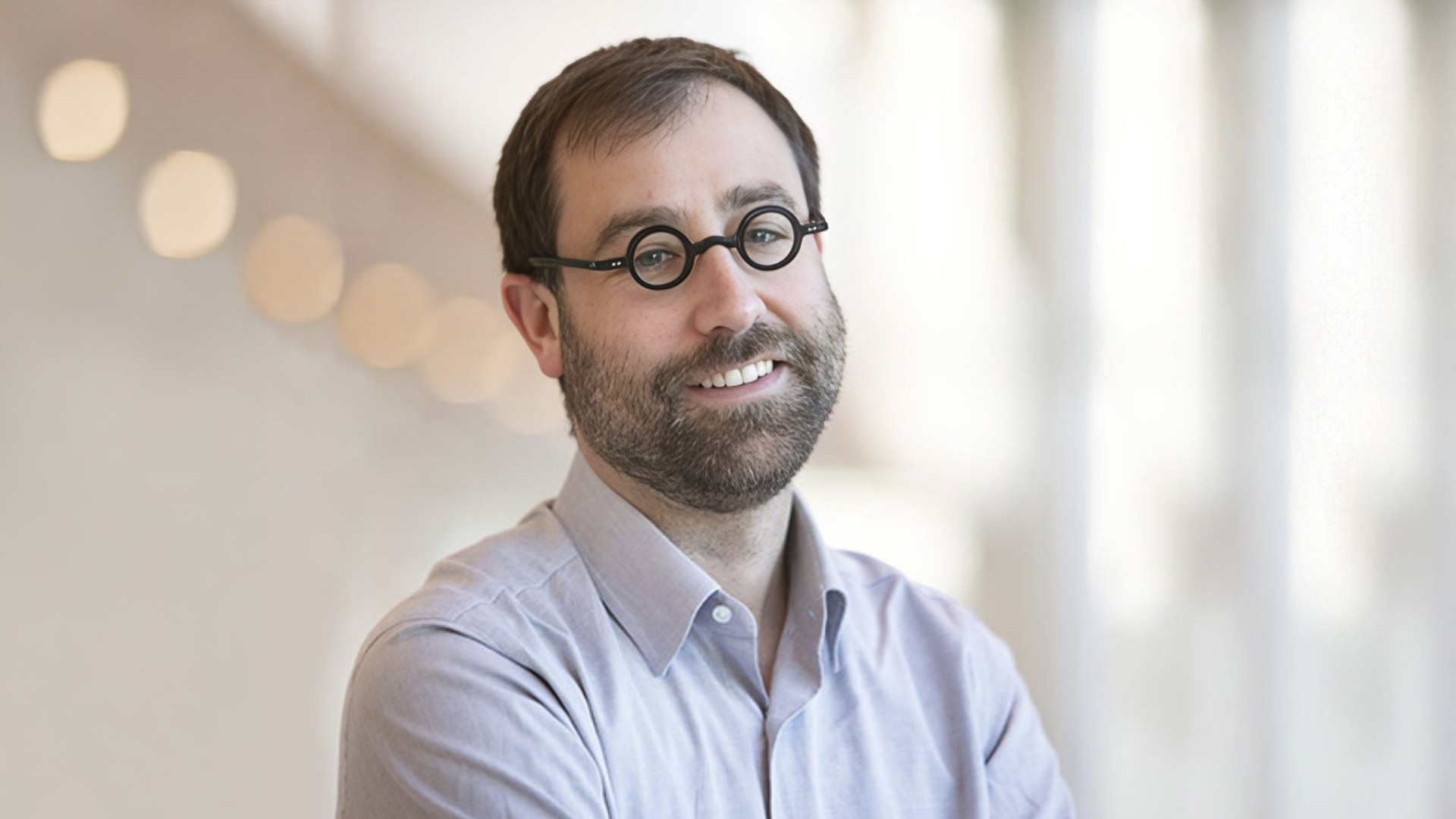 Dr. Jamie Levin 