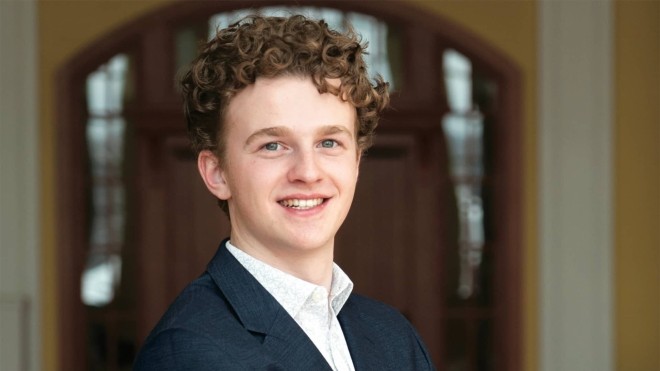 Luke White 