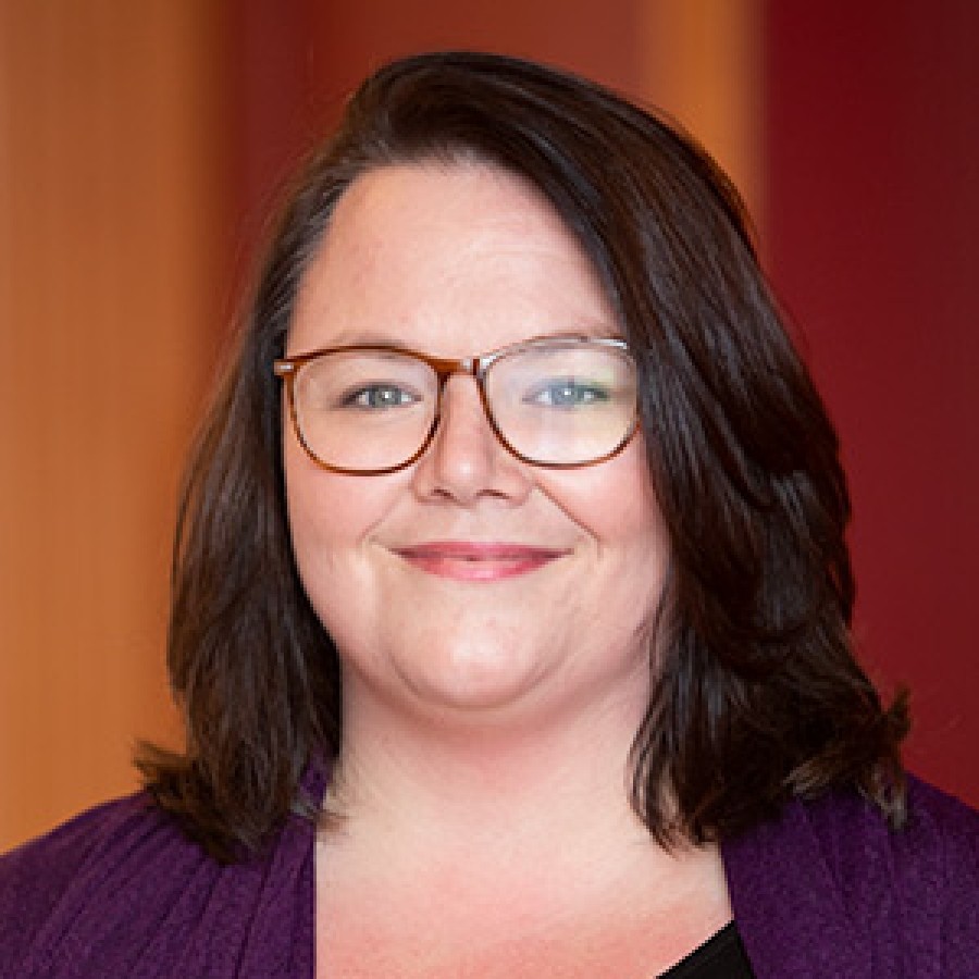 Headshot of Heather Blackburn