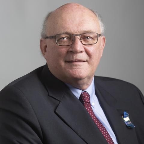 Dr. Robert Strang